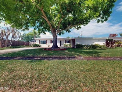 1450 Angler St