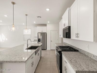 15641 W HONEYSUCKLE Drive