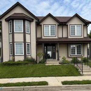 1304 West Garfield AVENUE