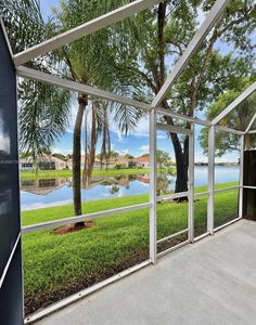 1249 Presidio Dr #3-42