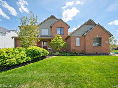 58767 Hunters Ct