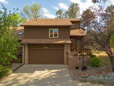 4909 Mountain Springs Ct