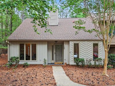 106 Old Stable Ct