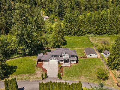22272 NE Woodinville-Duvall Road