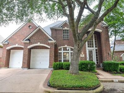 45 Ambleside Crescent Dr
