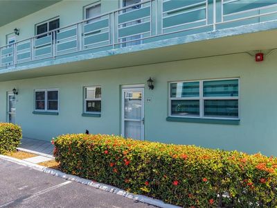 5935 30th Ave S APT 104