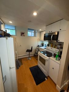 75 Park St APT B