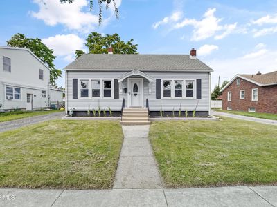 Property at 303 E William St, Maumee, OH