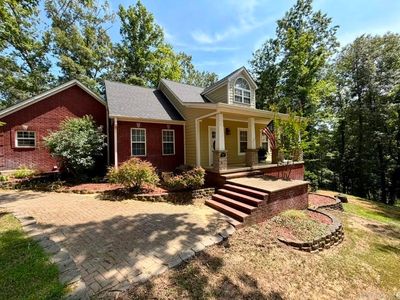 409 Highland Dr