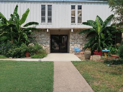 4021 Cole Ave APT 204