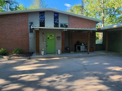 550 NW 35th St