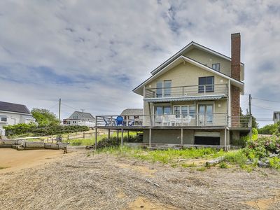 6 24th St