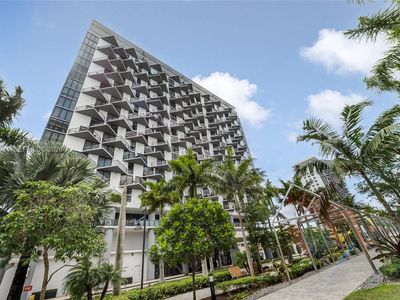 5252 NW 85th Ave APT 1005