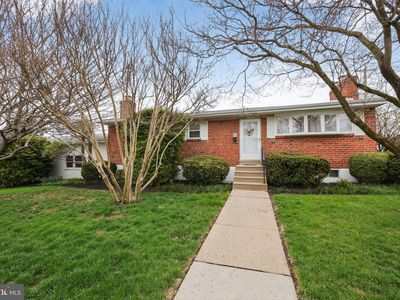 600 Clay Dr