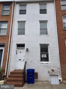 642 Portland St