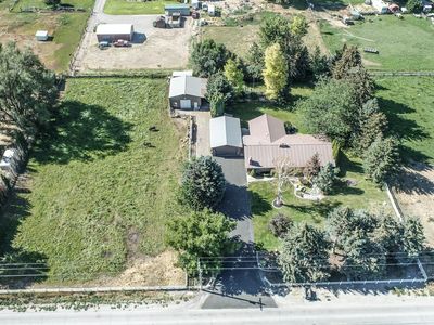 585 W Baseline Rd