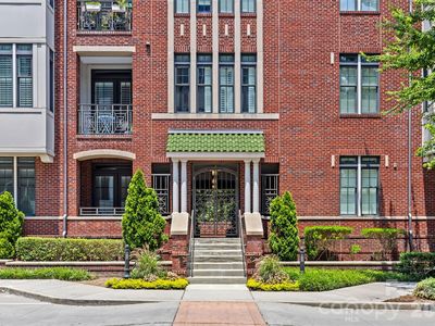 2810 Selwyn Ave Unit 209