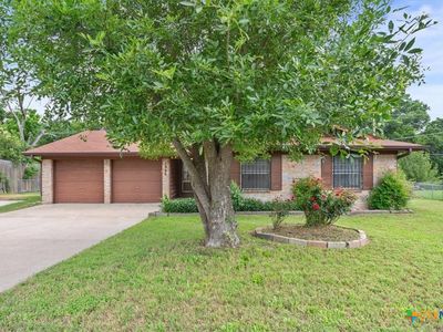 1906 Willowbend Dr