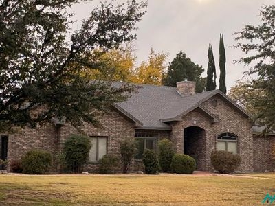 1401 Glasier Dr
