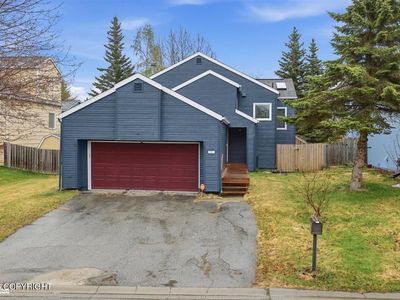12203 Woodward Dr