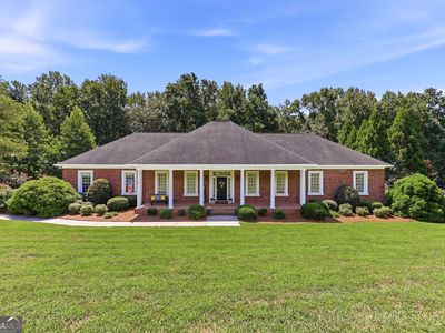 4593 Montclair Cir