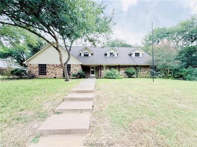 1007 Briar Ln