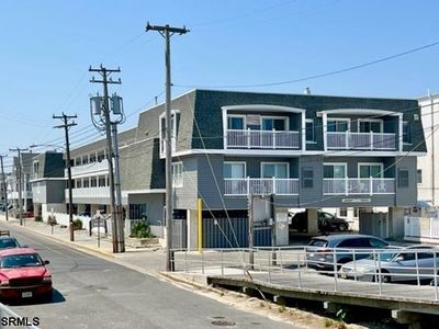 853-71 Plymouth Pl #7