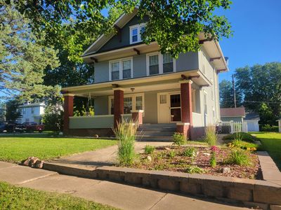 Property at 1222 16th St, Auburn, NE