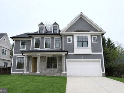 4807 Derussey Pkwy