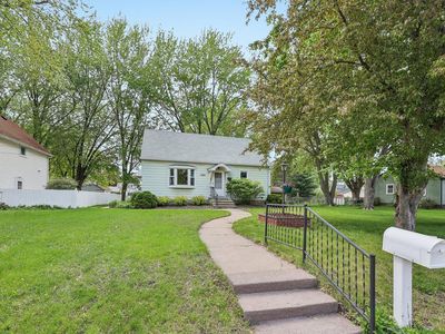 30690 N Lakes Trl