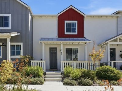 1182 Tiburon Way