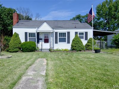 1157 Beverly Dr