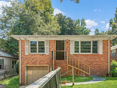 1329 Nash Rd NW