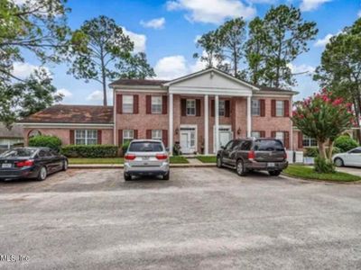 9252 SAN JOSE Boulevard #2002