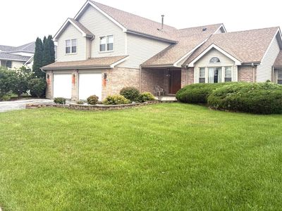 683 Primrose Ln