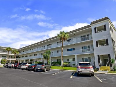 2001 WORLD PARKWAY BOULEVARD #59