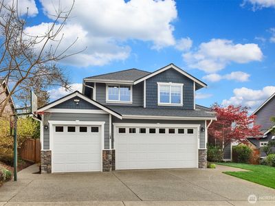 5709 NE 3rd Place