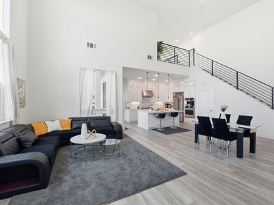 1748 Kilowatt Way #401