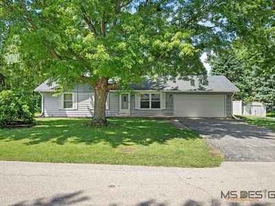 15 N Prairie St