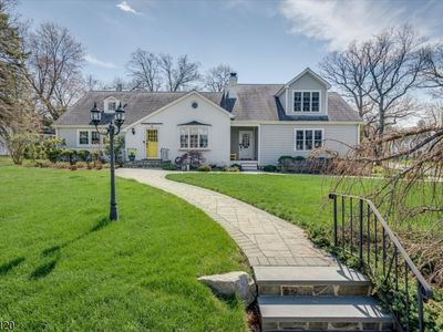 95 Silver Spring Rd