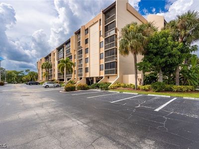 3006 Caring Way APT 404