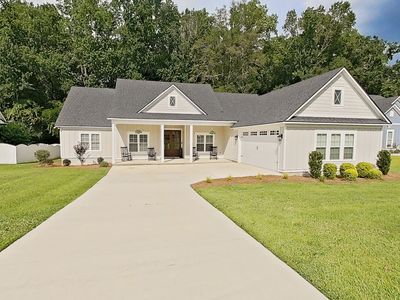 370 Madison Grove Blvd