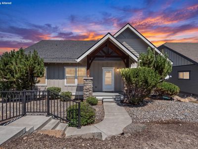 3551 SW Salmon Ct