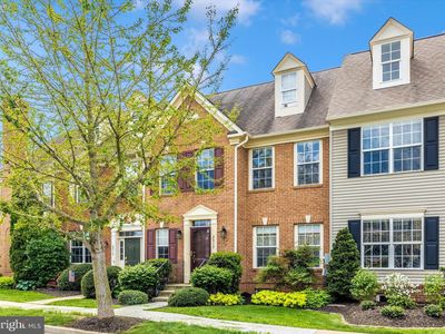 2517 Island Grove Blvd