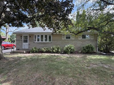 5713 W Calumet ROAD