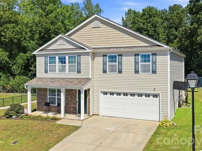 3103 Winesap Dr