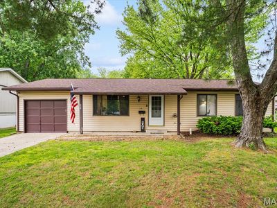 Property at 607 Linden Ct, O Fallon, IL
