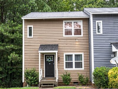 2146 Charles St APT 14