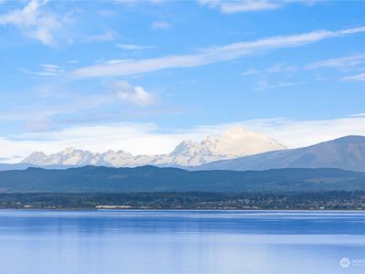 1833 SE Camano Drive