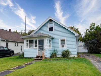 260 Bennington Dr